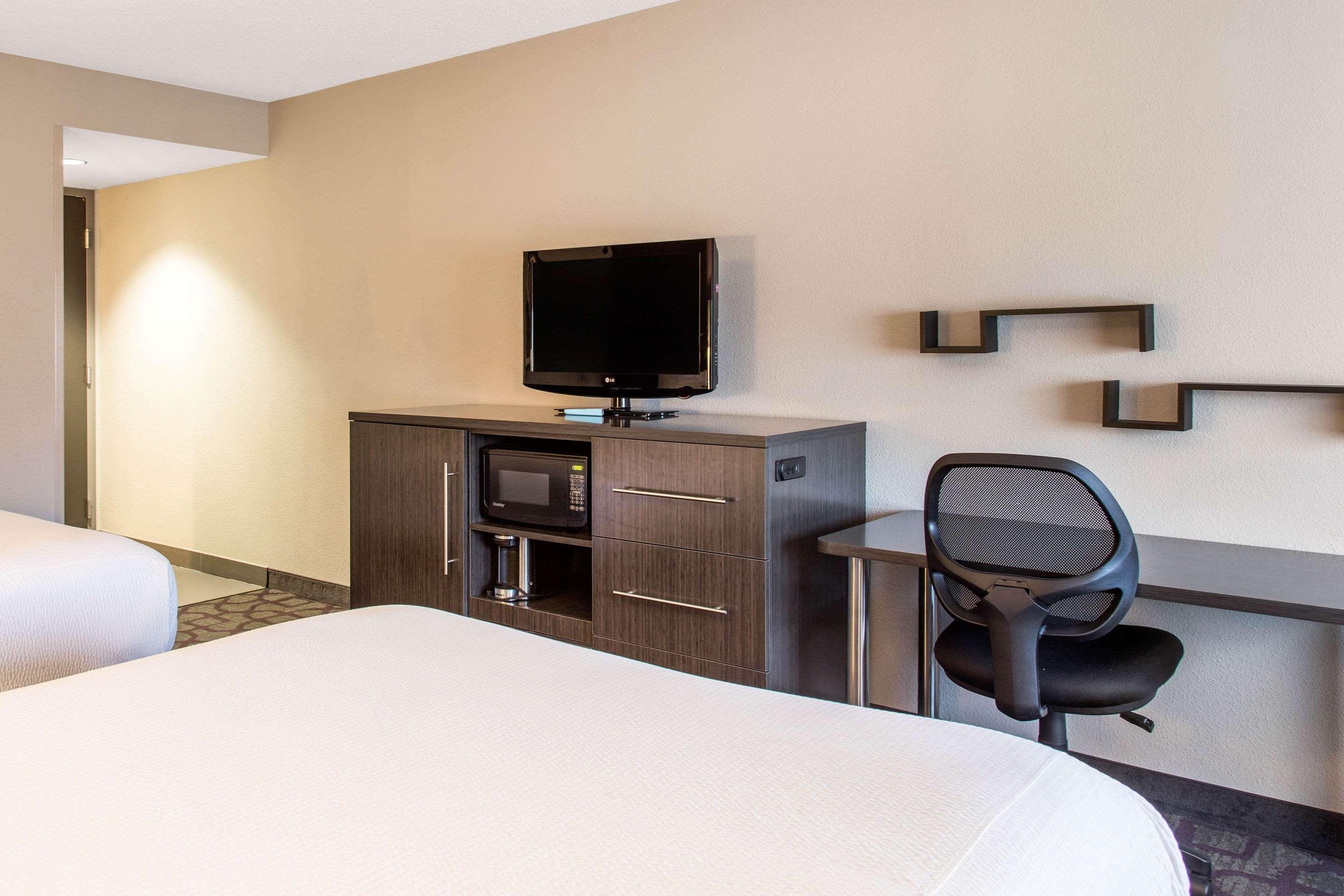 Comfort Inn Largo-Washington Dc East Ъпър Марлборо Екстериор снимка