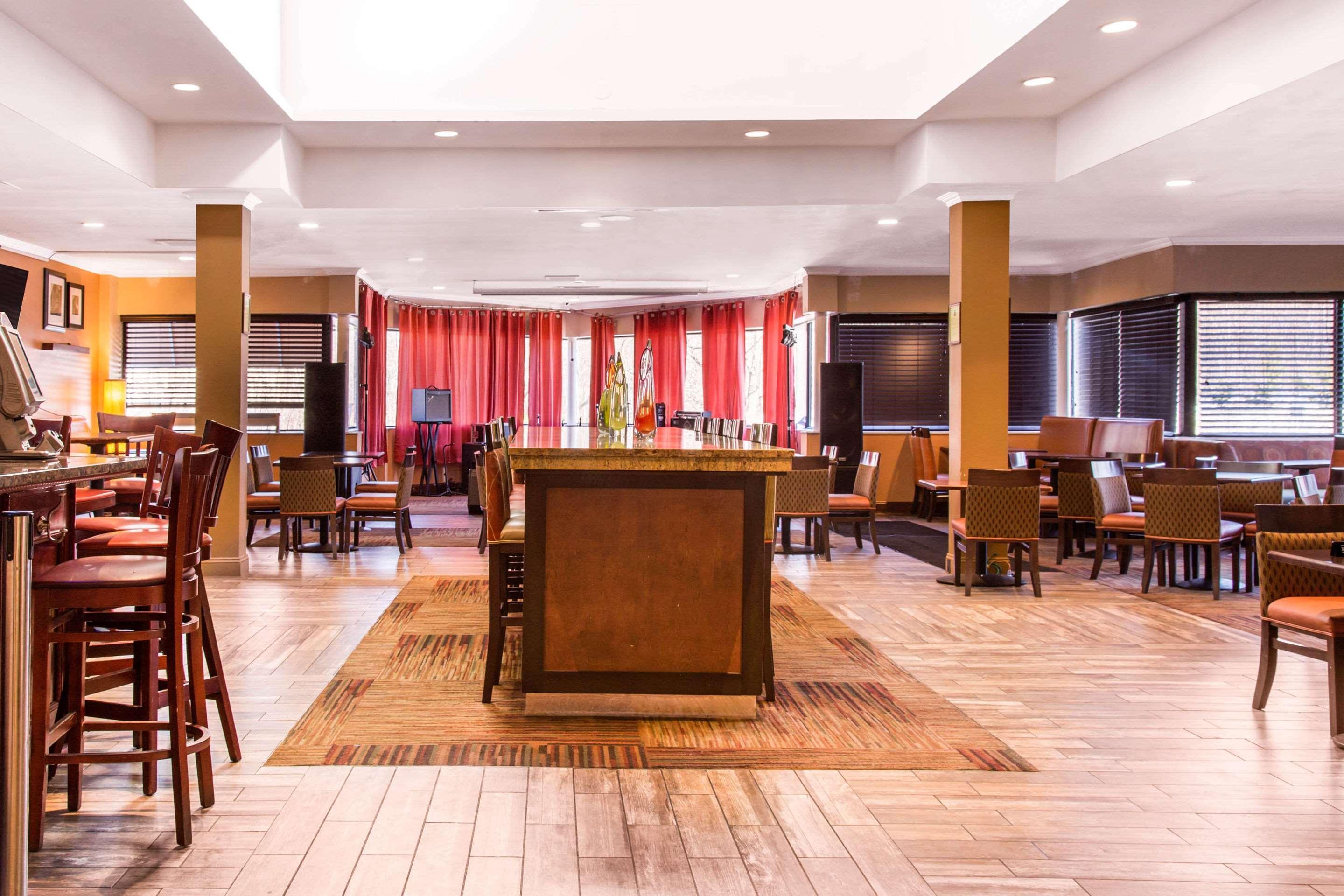 Comfort Inn Largo-Washington Dc East Ъпър Марлборо Екстериор снимка